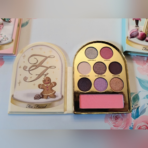 Too Faced Let It Snow Globes Christmas Limited Edition Eyeshadow Palette Trio - Picture 5 of 7